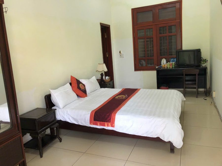 Phòng 1 giường đôi - 400.000 đồng/đêm